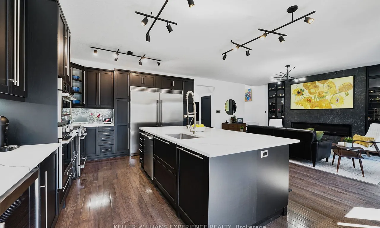 20 Armeda Clow Cres, Essa, ON L3W 0H7