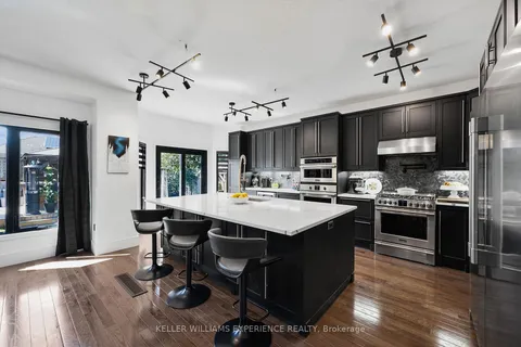 20 Armeda Clow Cres, Essa, ON L3W 0H7