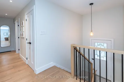 26 Red Mills Dr, East Gwillimbury, ON L9N 1B5