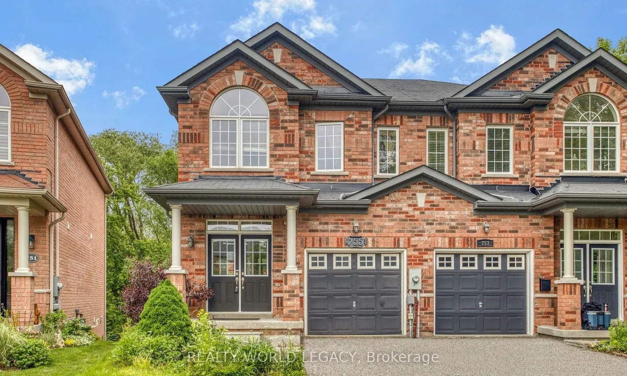 755 John Cole Crt, Newmarket, ON L3Y 5V7