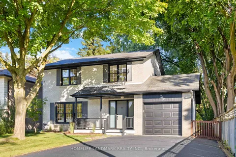 769 Sutherland Ave, Newmarket, ON L3Y 1E9