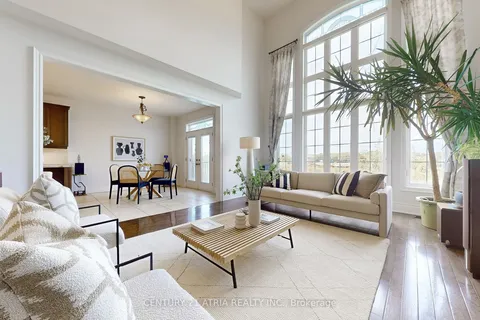 32 Vines Pl, Aurora, ON L4G 0R7