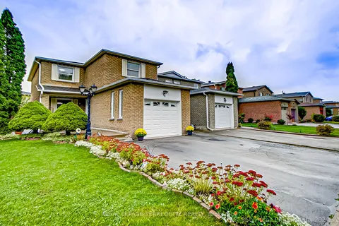 40 Sunshine Dr, Richmond Hill, ON L4C 8J5
