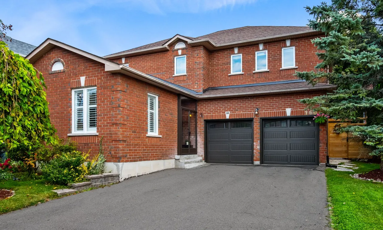 160 Carlyle Cres, Aurora, ON L4G 6P8