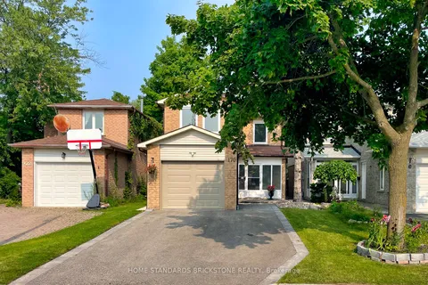 170 Greenbelt Cres, Richmond Hill, ON L4C 5R8