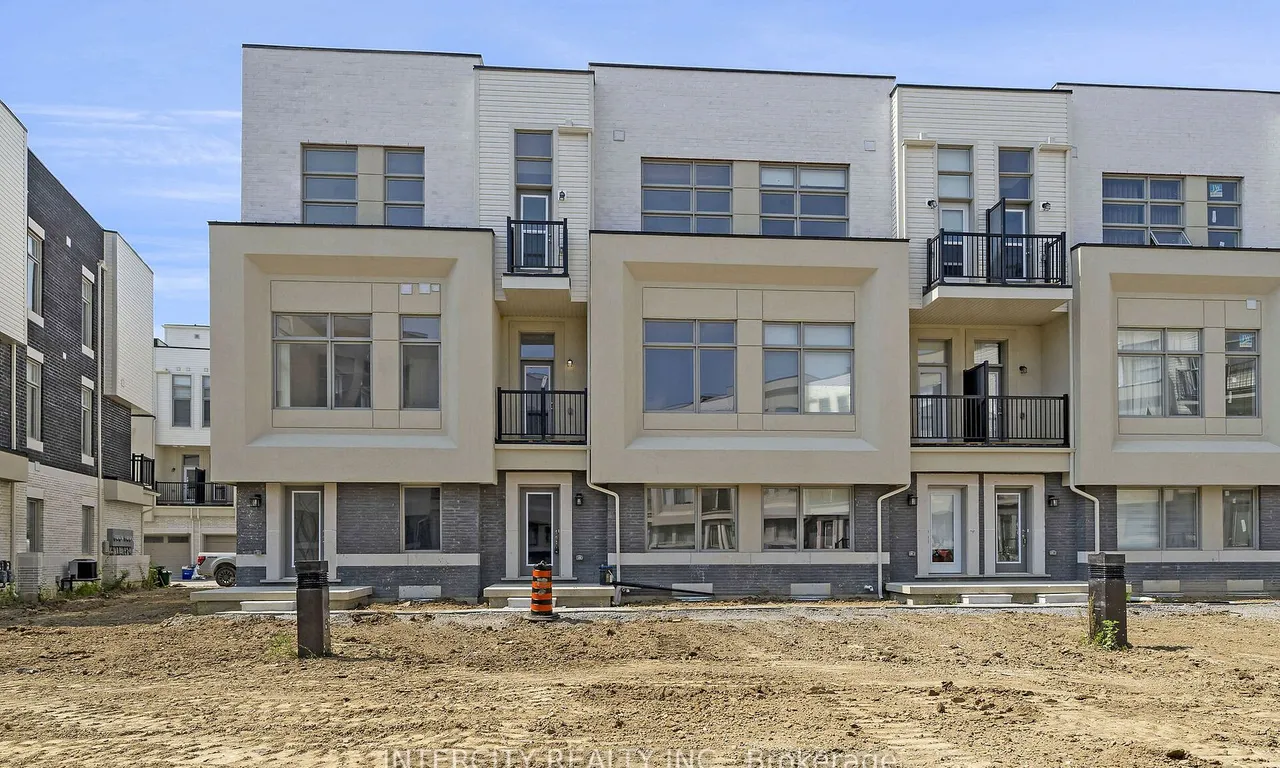 19 Alan Francis Lane, Markham, ON L6C 3B5