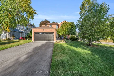 333 Fred Evans Crt, Newmarket, ON L3Y 7X5