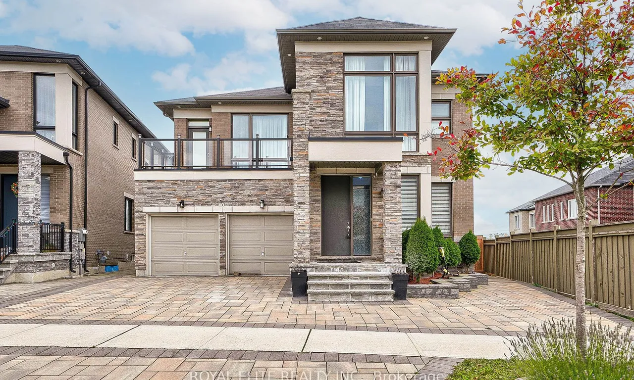 40 Conklin Cres, Aurora, ON L4G 0Z2