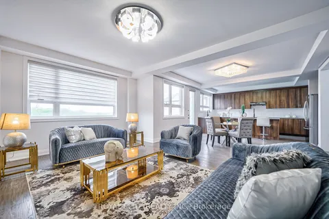 40 Conklin Cres, Aurora, ON L4G 0Z2