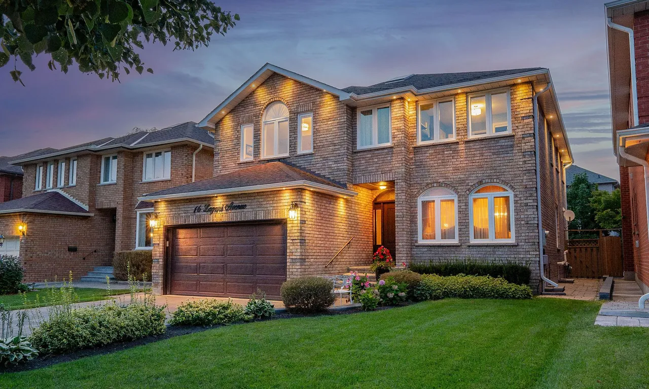 16 Lagani Ave, Richmond Hill, ON L4B 3E1