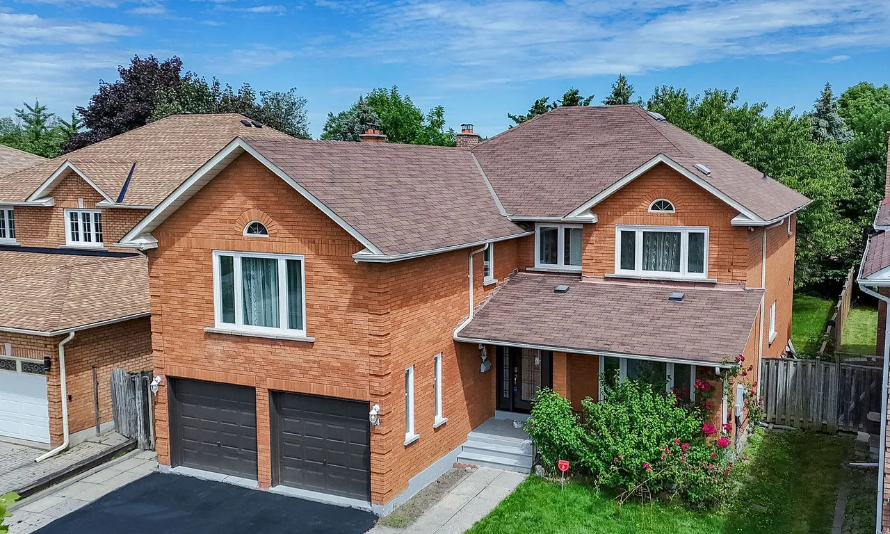 14 Lynngrove Cres, Richmond Hill, ON L4B 2B9