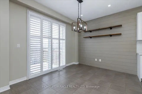 30 Michaelis St, New Tecumseth, ON L9R 0M8