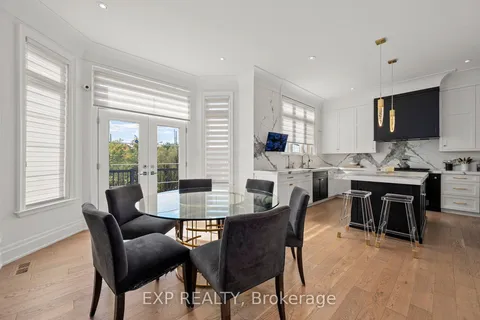 102 Vines Pl, Aurora, ON L4G 0R7