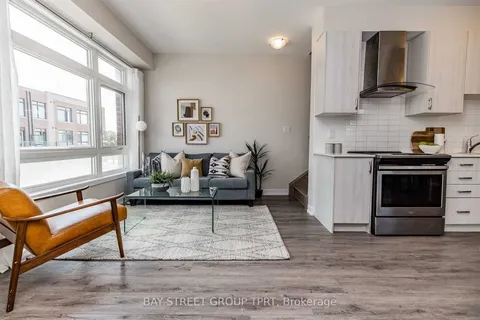 2 Allward St, Vaughan, ON L4L 0M1