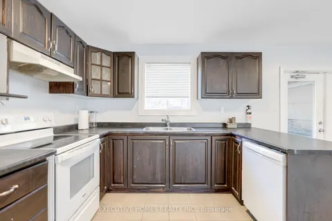 41 Riverview Beach Rd, Georgina, ON L0E 1N0