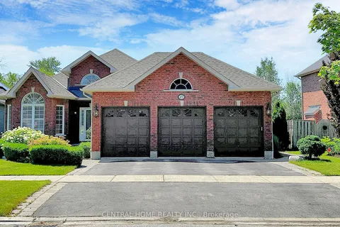 49 Ferncroft Dr, Georgina, ON L4P 4B8