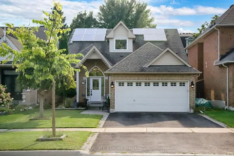 95 Old Colony Rd, Richmond Hill, ON L4E 3X2