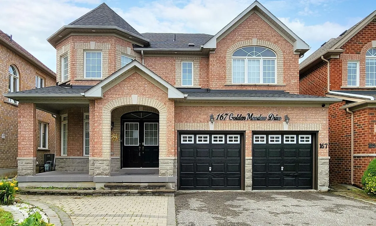 167 Golden Meadow Dr, Markham, ON L6E 1E2
