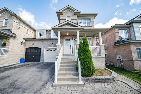 315 Flagstone Way, Newmarket, ON L3X 2R8