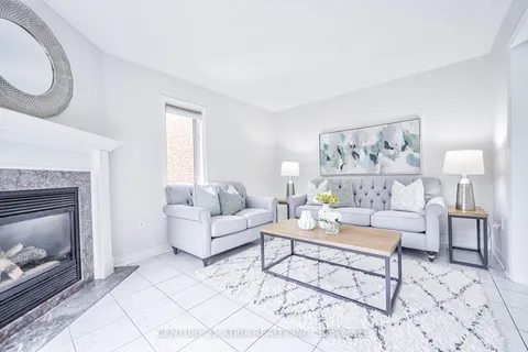 258 Stone Rd, Aurora, ON L4G 6Y7