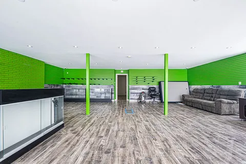 920 Lake Dr, Georgina, ON L0E 1L0