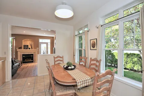 1 Almira Ave, Markham, ON L6B 1B9