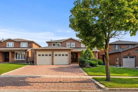 71 Clover Leaf St, Vaughan, ON L4L 5H5