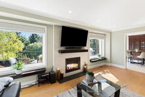 352 Otton Rd, Newmarket, ON L3X 1G2