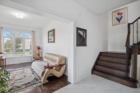 16 Hawke Cres, New Tecumseth, ON L0G 1W0