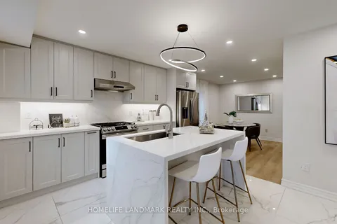 327 Sussex Ave, Richmond Hill, ON L4C 6B4