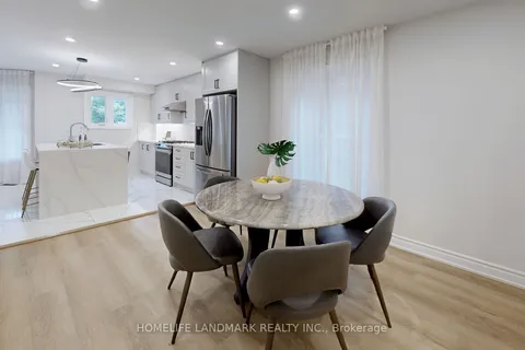 327 Sussex Ave, Richmond Hill, ON L4C 6B4