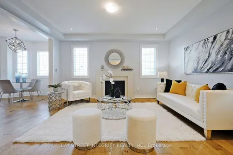 170 Baber Cres, Aurora, ON L4G 0Y6