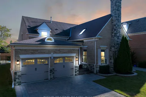 23 Highgrove Cres, Richmond Hill, ON L4C 7W9