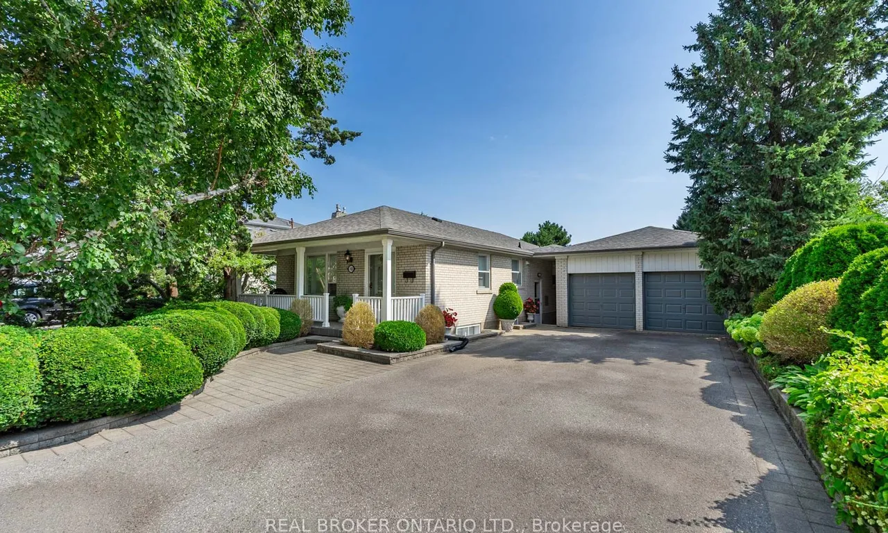 143 Dudley Ave, Markham, ON L3T 2E5