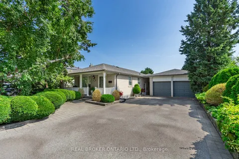 143 Dudley Ave, Markham, ON L3T 2E5