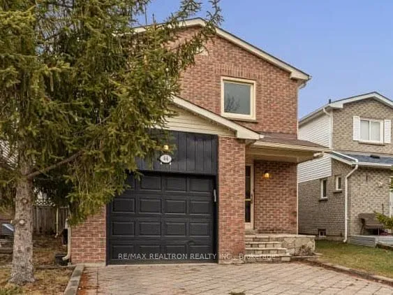 44 Constellation Cres, Richmond Hill, ON L4C 8J6