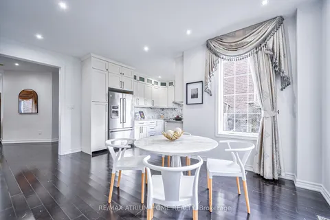 786 Hammersly Blvd, Markham, ON L6E 1N7