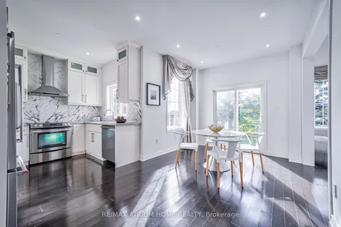 786 Hammersly Blvd, Markham, ON L6E 1N7