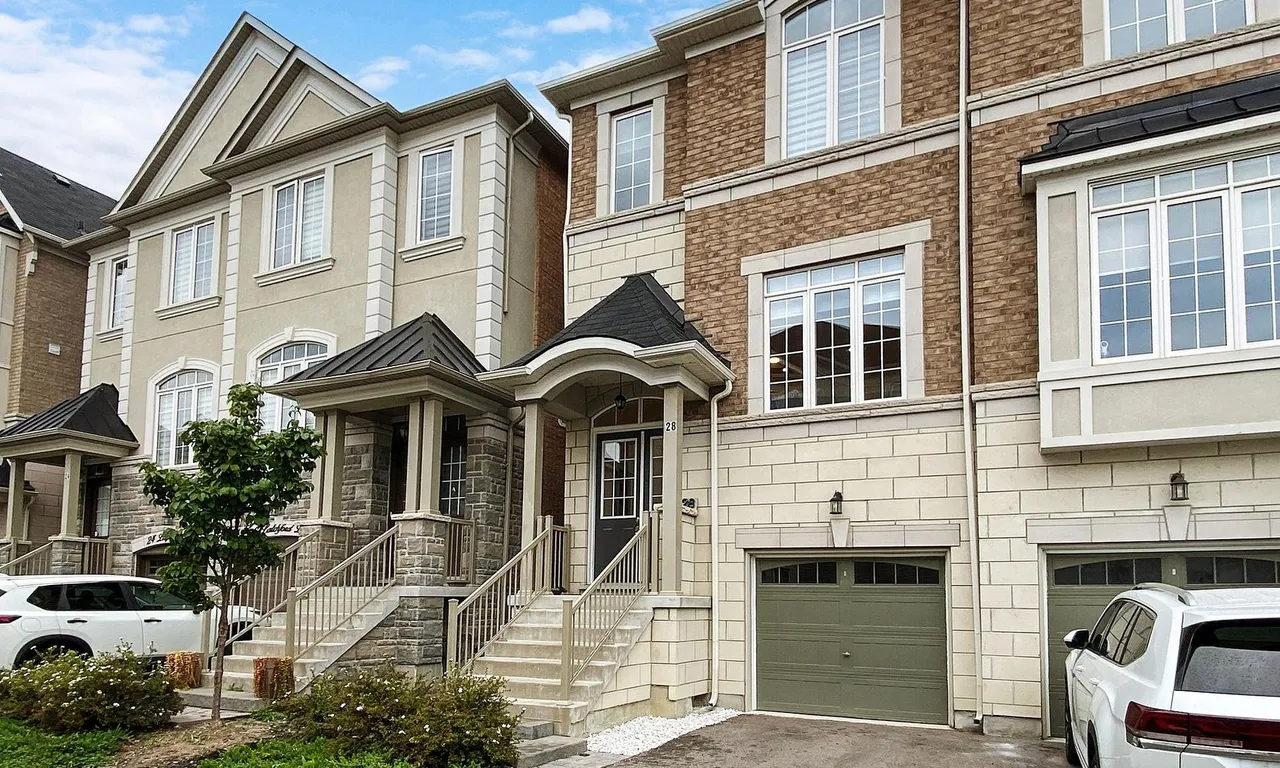 28 Latchford Lane, Richmond Hill, ON L4C 7V6