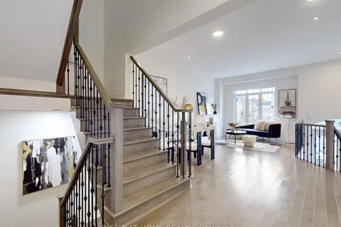 28 Latchford Lane, Richmond Hill, ON L4C 7V6