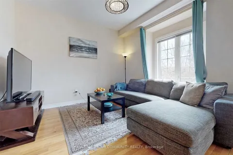 15 Old Colony Rd, Richmond Hill, ON L4E 4L5