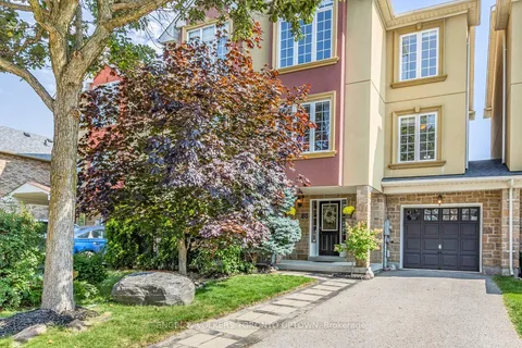 80 Gail Parks Cres, Newmarket, ON L3X 3B9