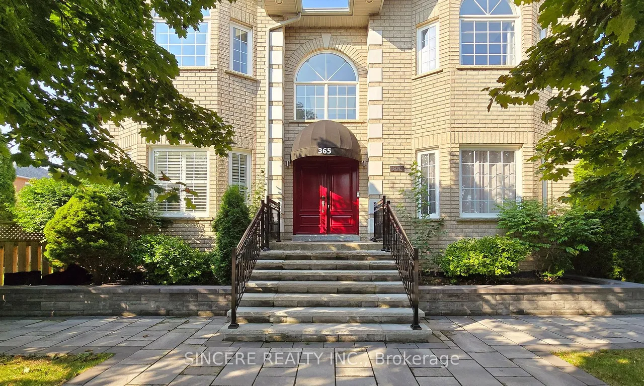 365 Fern Ave, Richmond Hill, ON L4C 8P6