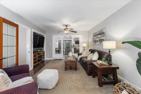 279 Clarlyn Dr, Georgina, ON L4P 3C8