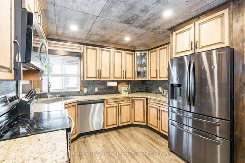 2642 5th Line, Innisfil, ON L0L 1K0