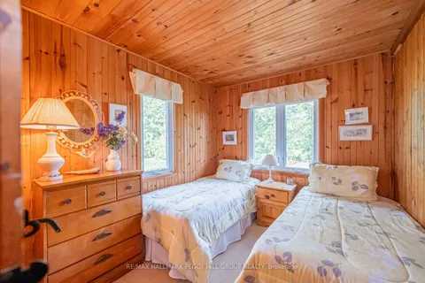 35 Campus Pl, Innisfil, ON L9S 2R7