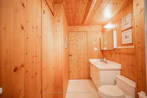 35 Campus Pl, Innisfil, ON L9S 2R7