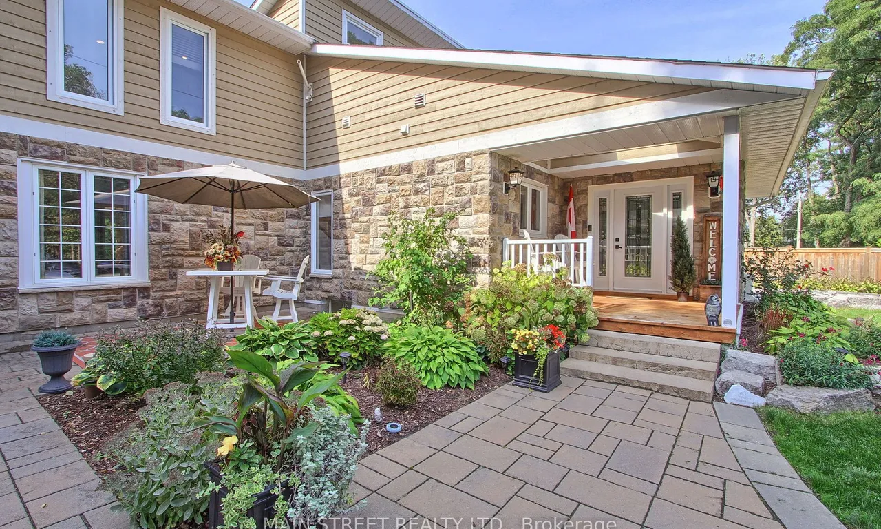 3934 Richview Rd, Innisfil, ON L9S 2L7