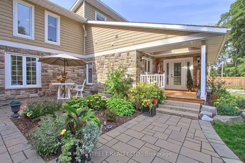 3934 Richview Rd, Innisfil, ON L9S 2L7