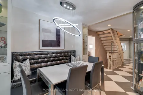109 Downing Blvd, Vaughan, ON L4J 7M2